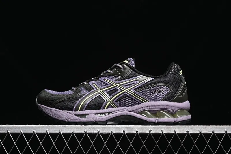 All categories Asics Asics series Asics Gel-Nimbus 10.1 10.1 1203A543-500